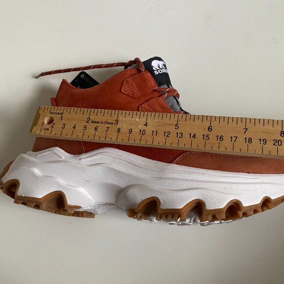 NWT Sorel Kinetic Breakthru Caribou Warp Red Chalk Women Leather Sneakers Sz 7.5 - Picture 15 of 16